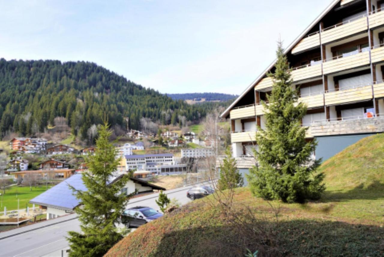 Lovely 1-Bedroom Vacation Studio Apartment With Pool And Sauna Laax Extérieur photo