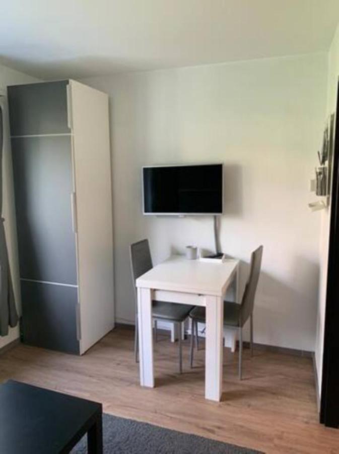 Lovely 1-Bedroom Vacation Studio Apartment With Pool And Sauna Laax Extérieur photo